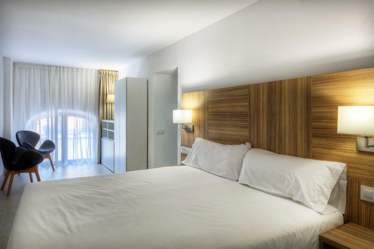 Apartaments Lauria 塔拉戈纳 外观 照片