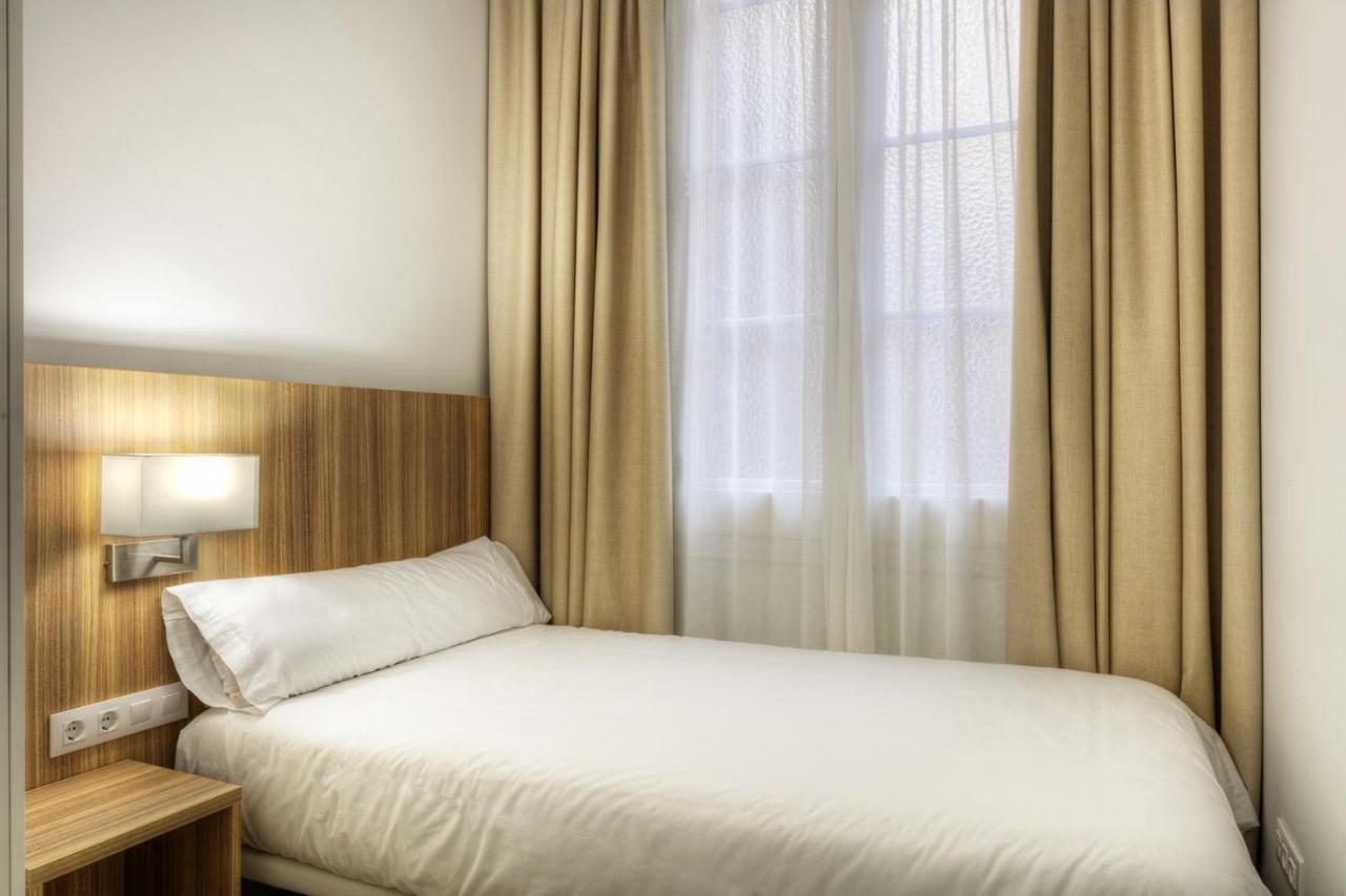 Apartaments Lauria 塔拉戈纳 外观 照片